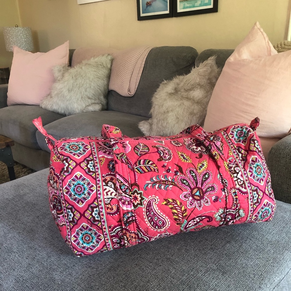 COPY - Vera Bradley duffle bag